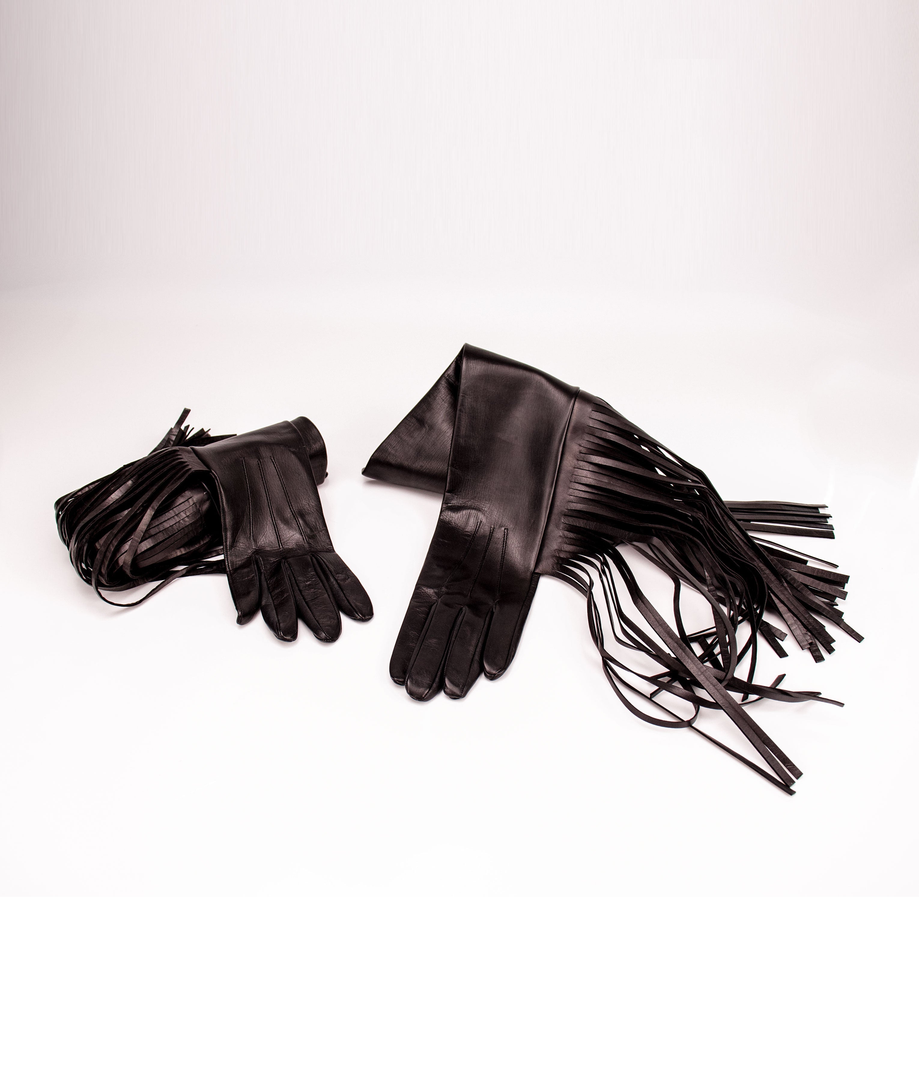 Tarf Black 19 - Opera Long Leather Woman Gloves - Ada de Angela Gloves - Special and fetishism leather long gloves covered with spikes studs. Ready to be your New Favorite Gloves in Your wardrobe - Long Opera Leather Gloves